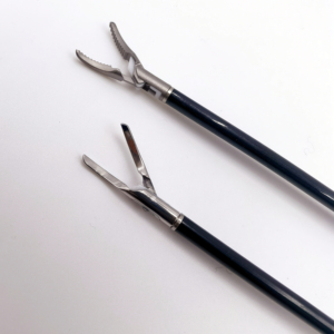 Fórceps de coagulación bipolar laparoscópica de acero inoxidable eléctrico - Product Image 3