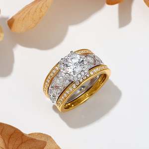 แหวนเงินสเตอร์ลิงทรงกลมเจลิยา วินเทจ ฮาโลประดับด้วยเพทาย - Product Image 6