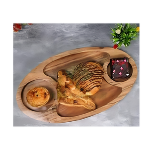 Bandeja de madera rústica para servir comida y bebida Exhibición de cocina o Decoración de mesa Funcional y hecha a mano - Product Image 5