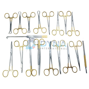 Juego de Instrumentos Quirúrgicos Manuales de Acero Inoxidable con Mango Dorado, 17 Piezas, para Cirugía General y Esterilización - Product Image 5