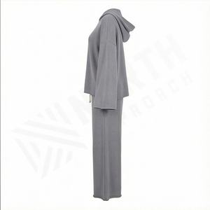 Conjunto Deportivo de Dos Piezas para Mujer, Estilo Urbano 2025, Transpirable, Sudadera Personalizada con Capucha y Pantalones Acampanados, Ropa Deportiva Moderna - Product Image 3