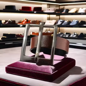 OEM Western Belt Pin Hebilla Aleación de zinc y latón Hebillas de moda para bolsos y ropa Logotipo personalizado Grabado Diseño duradero - Product Image 2