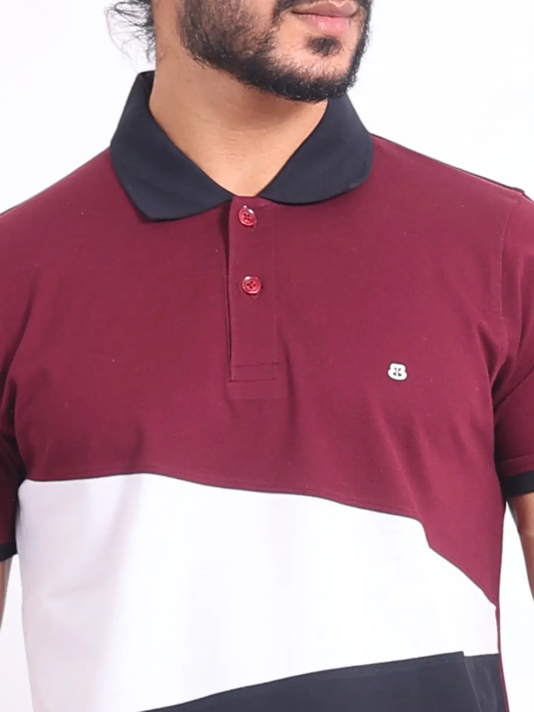 สีน้ำตาลแดง