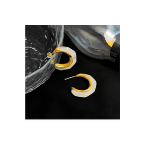 Boucles d'oreilles en résine vendues à la mode Boucles d'oreilles élégantes bijoux haut de gamme Pièce en gros pour articles de fête de taille personnalisée - Product Image 3