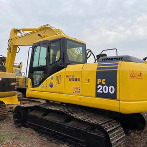 Offre Spéciale pelle sur chenilles d'occasion Komatsu PC200 au Japon, avec pièces moteur noyau - Product Image 1
