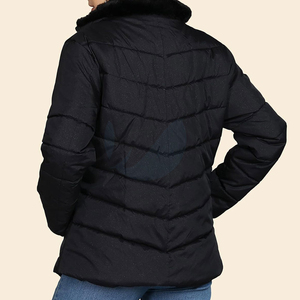 Veste matelassée pour femme en matériau de haute qualité fabriqué au Pakistan, respirante, best-seller, avec OEM ODM - Product Image 3