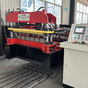 Machine de formage de rouleaux de plancher de terrasse de 720 mm à haute productivité, fournie par l'usine, avec roulement et moteur pour le Venezuela - Product Image 3