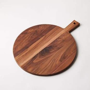 Tabla de cortar de Pizza de madera de mango rústica y duradera con mango Tabla de servir de Pizza hecha a mano Proveedor al por mayor - Product Image 6