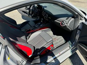 Audi TT RS propre de 2019 - Product Image 2