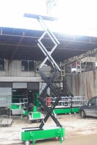 Meilleur fournisseur turc SEOMAK Marque Grande certification CE Garantie de 2 ans 6.5m Hauteur de travail Serre Tuyau Rail Chariot Tomate - Product Image 3