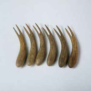 Service de vaisselle en bois de manguier sculpté à la main de style américain écologique et sans danger pour les aliments comprenant 6 fourchettes à dessert vaisselle faite à la main - Product Image 2