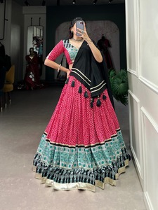 Material de vestido de rayón y Chanderi ligero de calidad de exportación con bordado para uso festivo y de fiesta disponible a bajo precio - Product Image 4