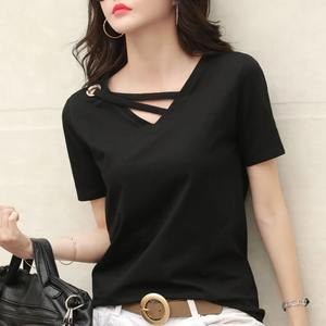2025 Camiseta con cuello en V para mujer cómoda transpirable verano media manga Casual Base camisa Color puro ajuste holgado - Product Image 1