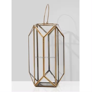 Lanterne décorative pour la maison en métal fini or pour éclairage de Noël et de jardin Lanterne à bougie suspendue - Product Image 1