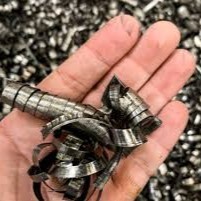 Déchets de maille de titane noir Pureté de 99 pour cent à vendre Commandes en gros disponibles pour la fabrication industrielle, le recyclage dans le monde entier - Product Image 3