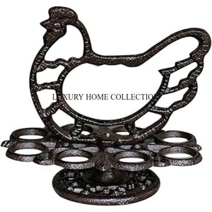 Estantes para huevos de metal hechos a mano con diseño en forma de gallina con detalles rústicos para una forma encantadora y práctica de almacenar huevos en su cocina - Product Image 1