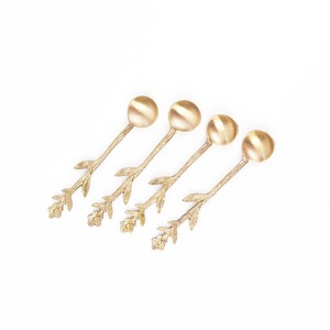 Cuillères de service classiques en laiton plaqué or poli miroir avec long manche, écologiques pour les cadeaux de fête et de mariage - Product Image 4