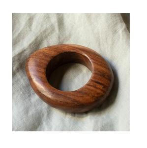 Anneaux de serviette en bois personnalisés, écologiques et modernes pour mariages et fêtes, utilisation dans les restaurants et hôtels, décoration de table élégante - Product Image 5