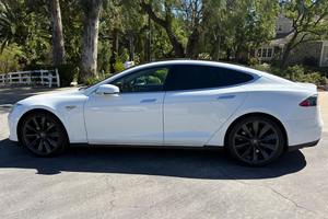 Paquete de Baterías Premium Usado para Tesla Model S 70 de 2015, 70 kWh - Product Image 2