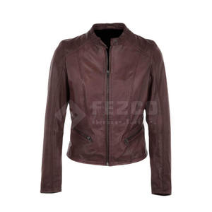 Chaqueta de piel auténtica 100% ligera al por mayor para mujer con servicio OEM chaqueta de invierno de punto transpirable para mujer - Product Image 1