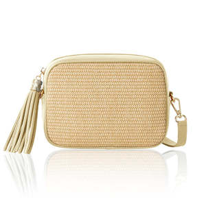 Bolso bandolera para cámara de rafia hecho a mano en Italia con borla-PS642 - Product Image 2