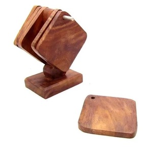 Juego de 4 posavasos de madera de nogal con soporte de forma cuadrada para utensilios de cocina, mesa de comedor, bebidas, esteras y almohadillas para servir - Product Image 1