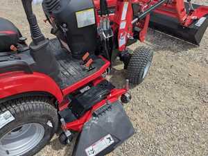 Tracteurs miniatures Mahindra 1123 HST 26 HP NEUFS/D'OCCASION - Product Image 5