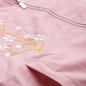 Chaqueta de bombardero de mujer de manga larga a la moda al por mayor chaqueta de bombardero de mujer con logotipo personalizado en Moq bajo - Product Image 5