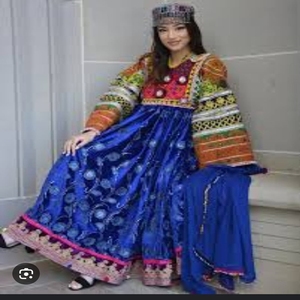 Nuevo último vestido tradicional afgano de color verde hecho a mano para mujer en tarifa al por mayor en todos los tamaños y colores personalizables - Product Image 6