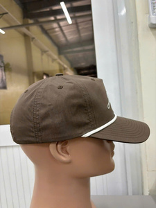 Gorras Deportivas de 5 Paneles Elásticas de Poliéster y Spandex con Logotipo Personalizado Bordado con Cuerda - Product Image 5