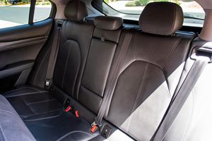 ALFA ROMEO STELVIO Q4 2018 USADO, Volante a la Izquierda/Derecha - Product Image 5