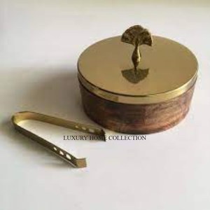 Elegant Antique-design Wooden Chapati Casserole with a Decorative Antique Finished and High-quality Heat-<b>locking</b> Lid - Product Image 4