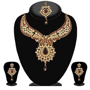 Conjunto de collar Kriaa de piedra granate Vintage de lujo con joyería fina de cobre Maang Tikka chapada en oro para regalos - Product Image 1