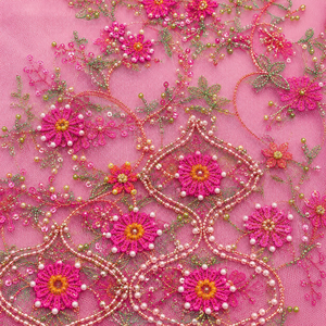 Tissu en dentelle perlée nigériane classique et élégante, motif floral brodé à la machine, polyester/coton, antistatique - Product Image 3