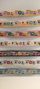 Garniture en dentelle brodée florale colorée exquise Style de luxe Motifs détaillés Robes de mariée DIY Craft Projects Couture Fashion - Product Image 2