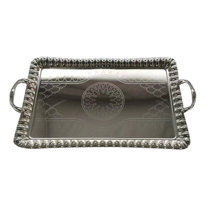 Plateau de service en tôle avec finition nickelée Design de fleurs en forme de rectangle de haute qualité pour servir dans les hôtels - Product Image 6