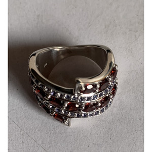 Anillo de Plata de Ley 925 Shah Gems para Mujer con Topacio Blanco Natural y Espinela Negra, Bañado en Rodio, para Uso Diario - Product Image 3