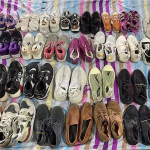 Fardos de Zapatos de Marca Usados de Segunda Mano Baloncesto Calzado Deportivo de Calidad para Hombre al Por Mayor - Product Image 3