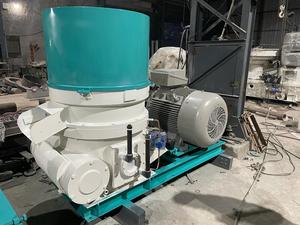 Broyeur à granulés de biomasse à matrice plate à entraînement par le bas, broyeur à granulés de bois, granulateur à matrice plate, machine à fabriquer des granulés - Product Image 3