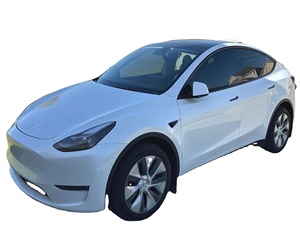 Modèle Y 2024 Propre et Fiable, Longue Autonomie, Transmission Intégrale, Double Moteur, Autonomie 101-200 km, Sièges en Cuir, Pneus R18, Transmission Automatique, Batterie 50-70 kWh - Product Image 1