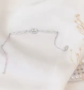 Classic Diamond Moissanite Tennis Bracelet 14K Dainty Gold Diamond Bracelet Joyería Regalo perfecto - Product Image 4