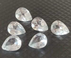 ลูกแพร์บุษราคัมสีขาวธรรมชาติตัด7x9มม. ตัดลูกแพร์บุษราคัมสีขาว - Product Image 1