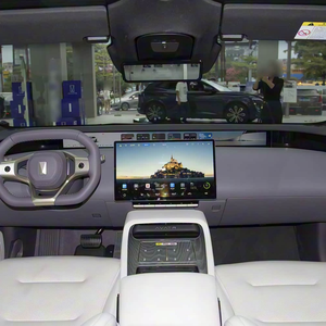 รถยนต์พลังงานใหม่ไฟฟ้าสมรรถนะสูง ฉางอัน อวีต้า 12 ปี 2024 พร้อมระยะทางวิ่งแบบ NEDC 601-700 กิโลเมตร และแบตเตอรี่ 90-110 กิโลวัตต์ชั่วโมง - Product Image 3