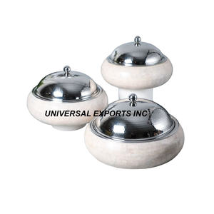 Ensemble de trois casseroles en bois fini résine pour table de cuisine Casserole pour fournitures alimentaires Chauffe-plats de luxe à taille personnalisée - Product Image 1