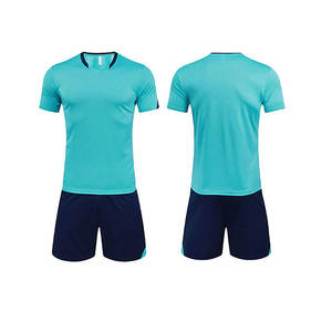 Fabricantes Diseños Uniforme de fútbol para adultos Logotipo personalizado Hombres Entrenamiento Ropa deportiva al aire libre Conjuntos de uniformes de fútbol - Product Image 1