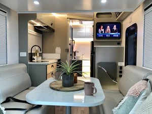 <span class=keywords><strong>Roulotte</strong></span> da Viaggio Caravan e Camper <span class=keywords><strong>per</strong></span> <span class=keywords><strong>Campeggio</strong></span> in Vendita 2026 - Product Image 3