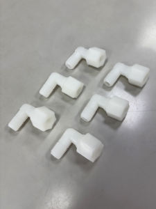 Raccord coudé RO pour tube de 1/4 po OD, raccord coudé fileté 3/8 po NPT - Product Image 2