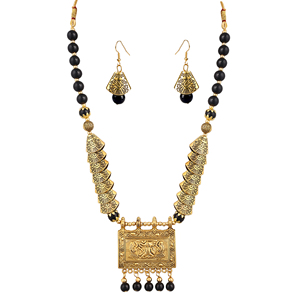 Samosa carrée en onyx noir avec perles oxydées - Product Image 3