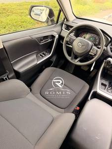 Toyota RAV4 2024 2.5L AWD Automatica Benzina SUV |   Kit carrozzeria di lusso |   Toyota RAV4 Usata per Esportazione - Product Image 2