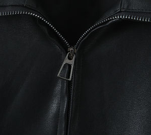 Veste en cuir matelassée personnalisée, nouvelle arrivée d'hiver, tendance, respirante, manches longues, doublure en coton brut, pour femmes - Product Image 3